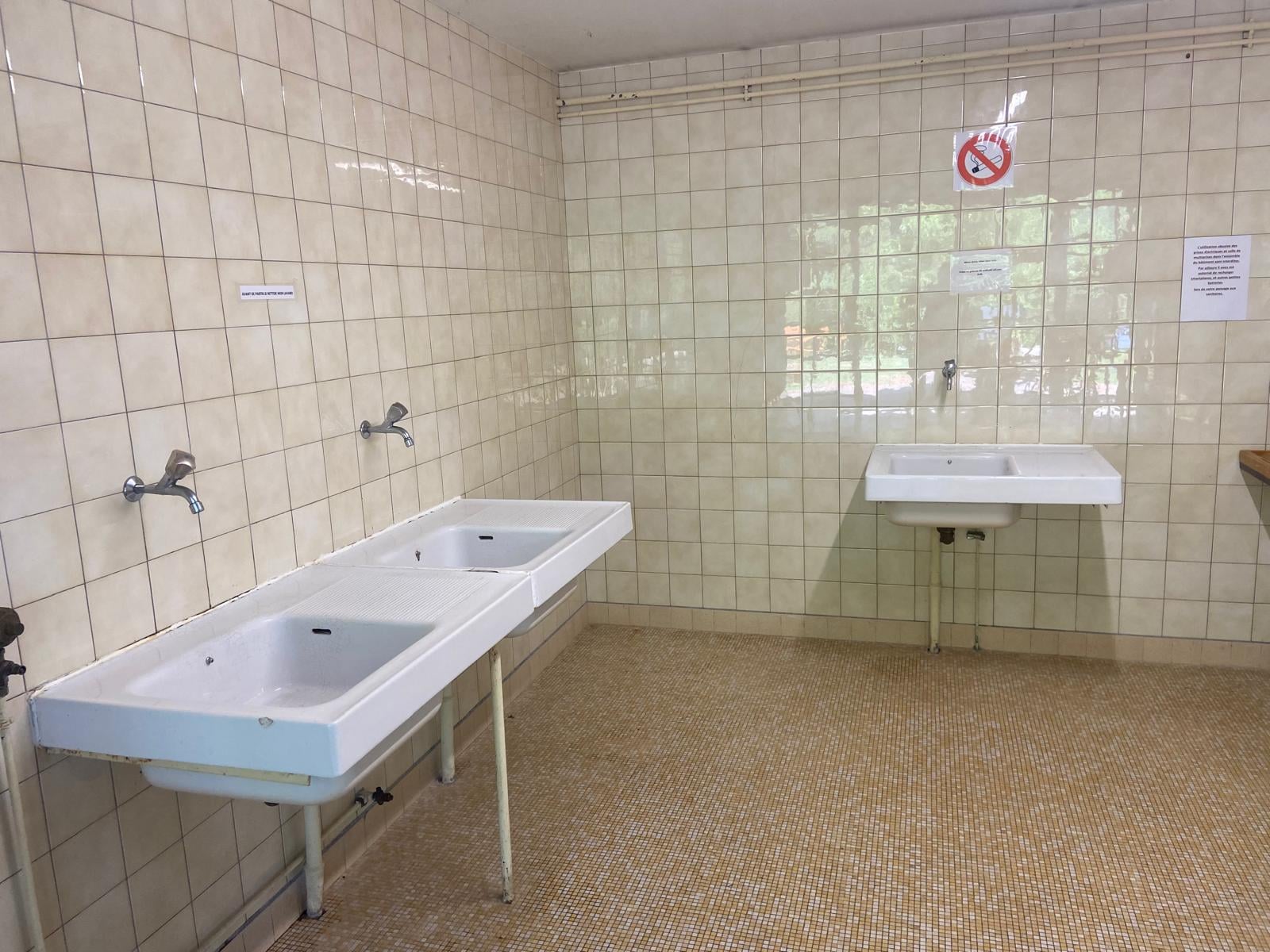 Zone de lavage vaisselle