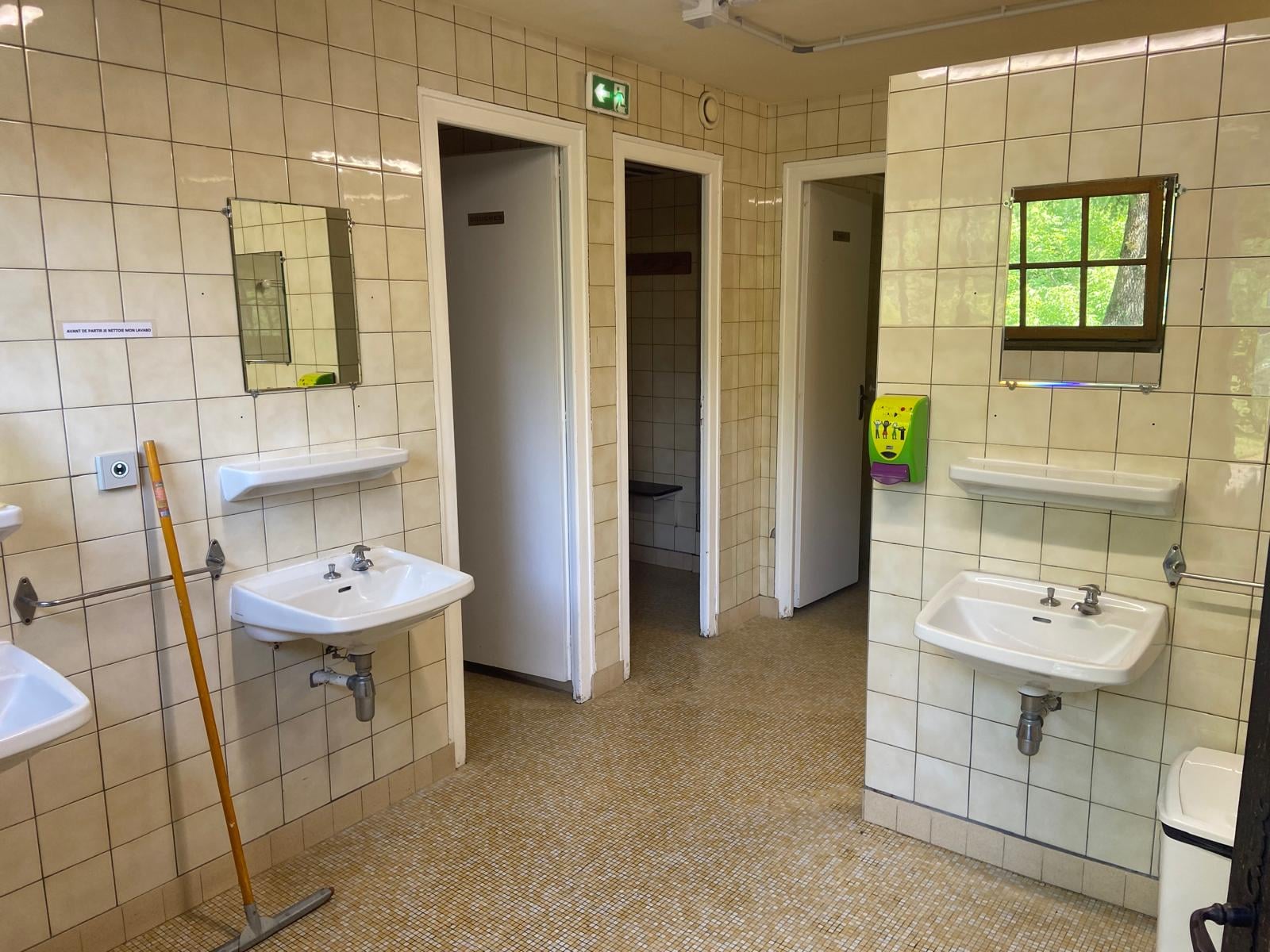 Sanitaires fonctionnels